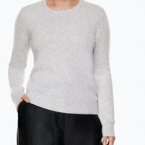 Aritzia TNA beige sweater with long sleeve size S